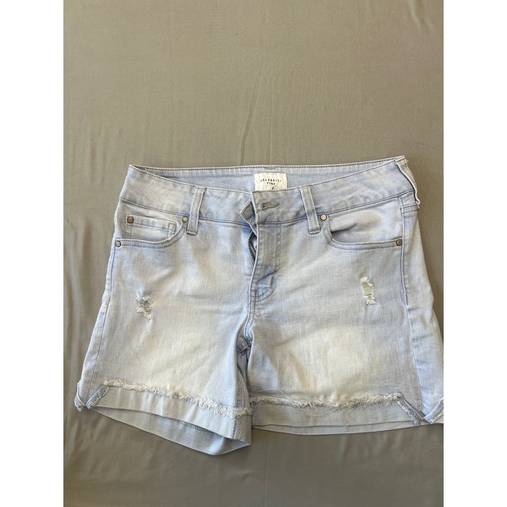 Celebrity Pink Bondi Light Wash Distressed Denim Shorts Size 5/27 Frayed Hem